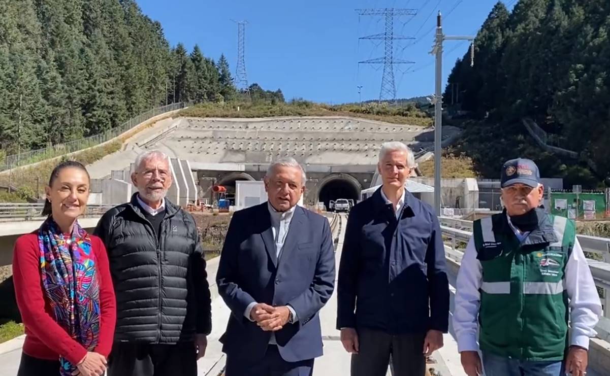 AMLO se compromete a inaugurar el Tren Interurbano en septiembre de 2023