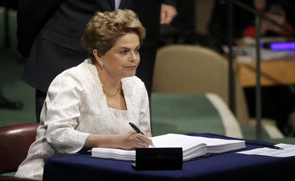 "No permitiré que el golpe prospere": Rousseff