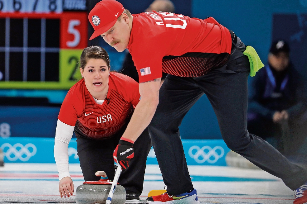 Debuta el curling mixto en juegos invernales