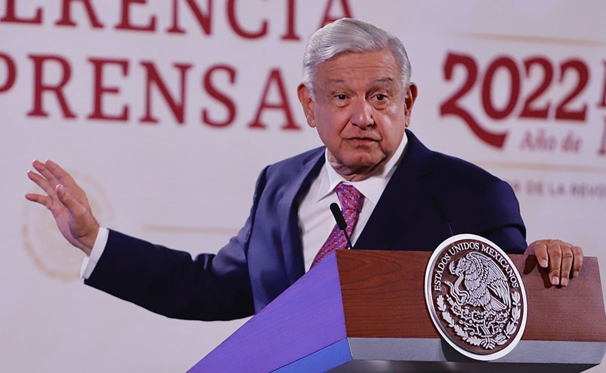 AMLO viajaría a París para impulsar diálogo en Venezuela, según El Nacional