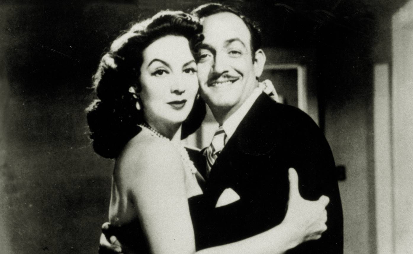 La historia detrás de la foto: María Félix y el cuerpo de Jorge Negrete llegan a México 