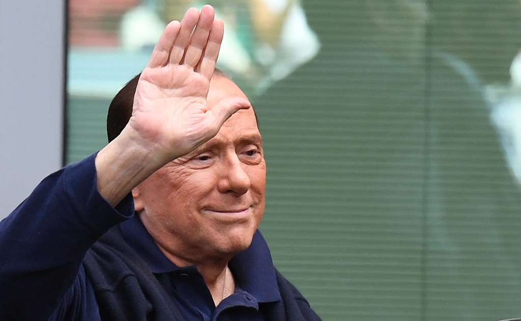 "Es duro, pero saldré de esta", afirma Berlusconi desde el hospital