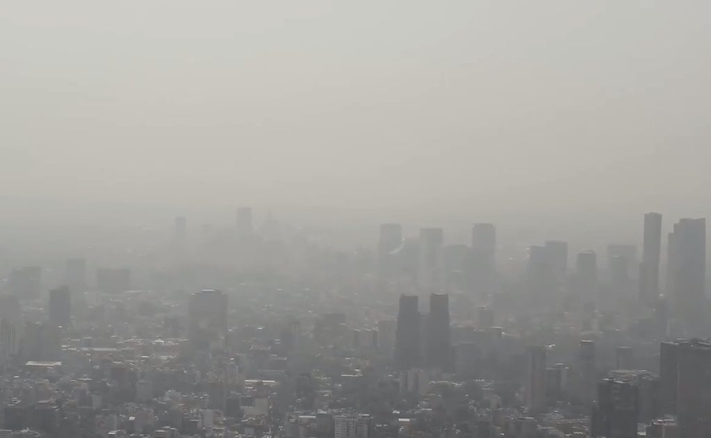 Captan de nueva cuenta bruma y contaminación en CDMX desde drone