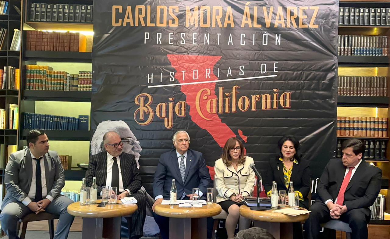 Carlos Mora Álvarez se destapa para el Senado; presenta libro