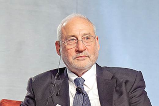 Stiglitz propone gravar a monopolios 