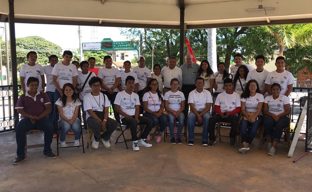 Emplean a jóvenes en Oaxaca de manera temporal tras sismo