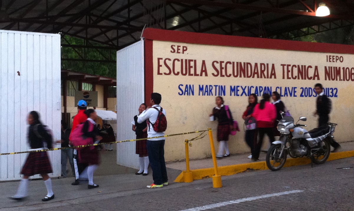 Regreso a clases presenciales será en consenso con magisterio y comunidades: Oaxaca