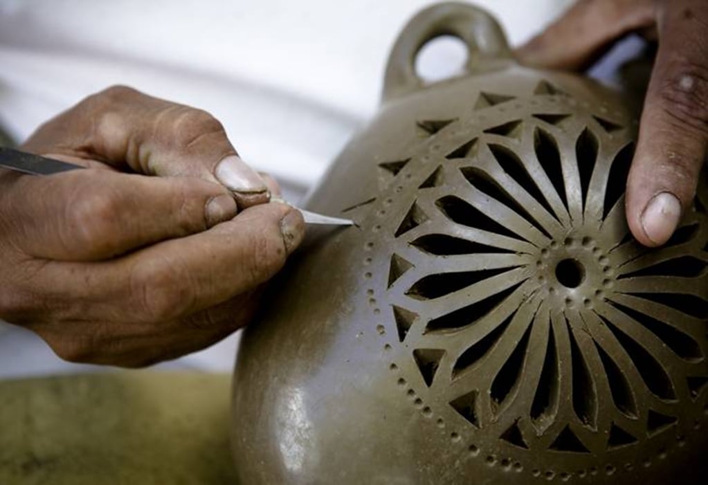 Mexican government to sell traditional arts and crafts on Amazon