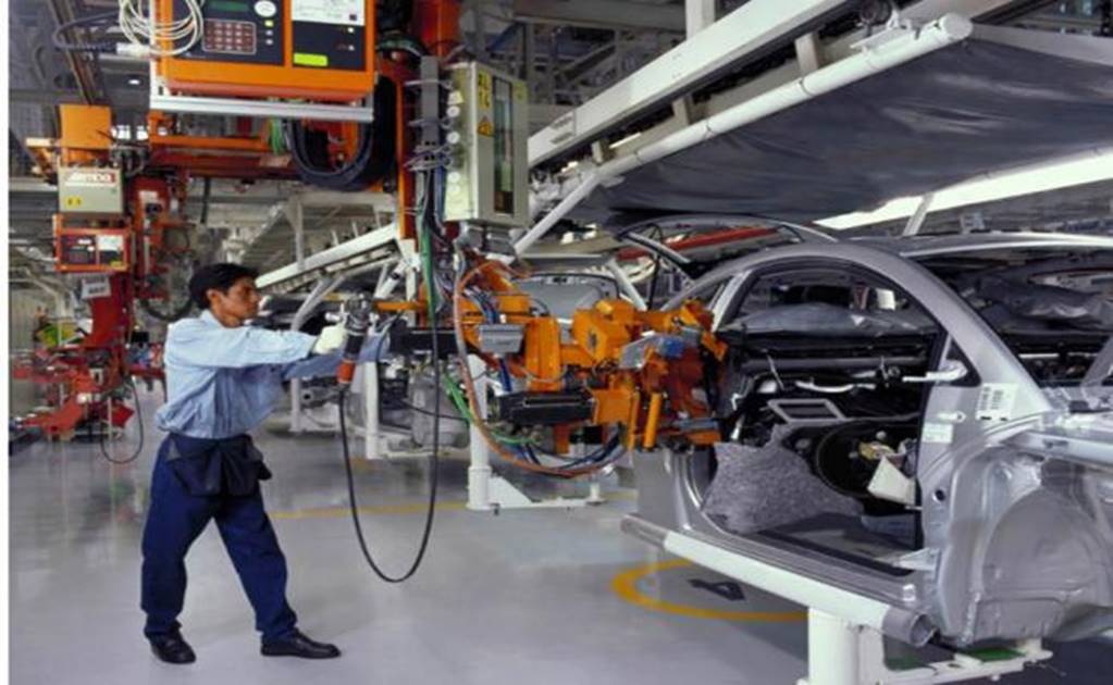Mexico September auto production rises, exports fall