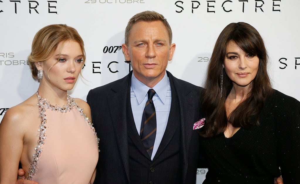 Acortan los besos más apasionados de James Bond
