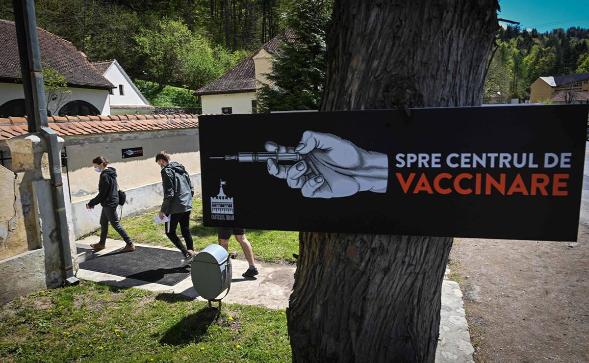 Castillo de Drácula ofrece vacunas contra el Covid-19 a visitantes