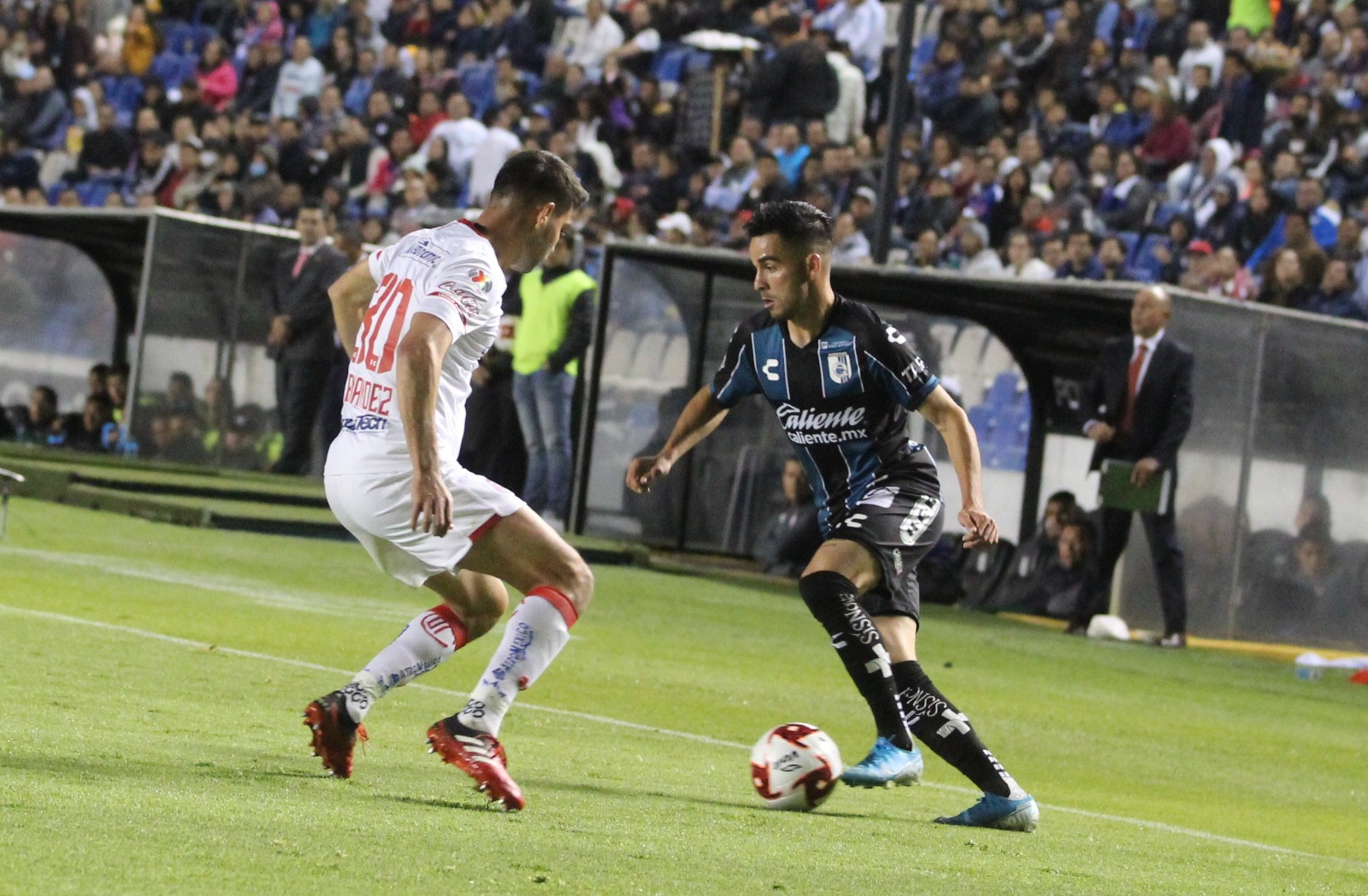 Gallos jugará a puerta cerra este domingo en el estadio Corregidora