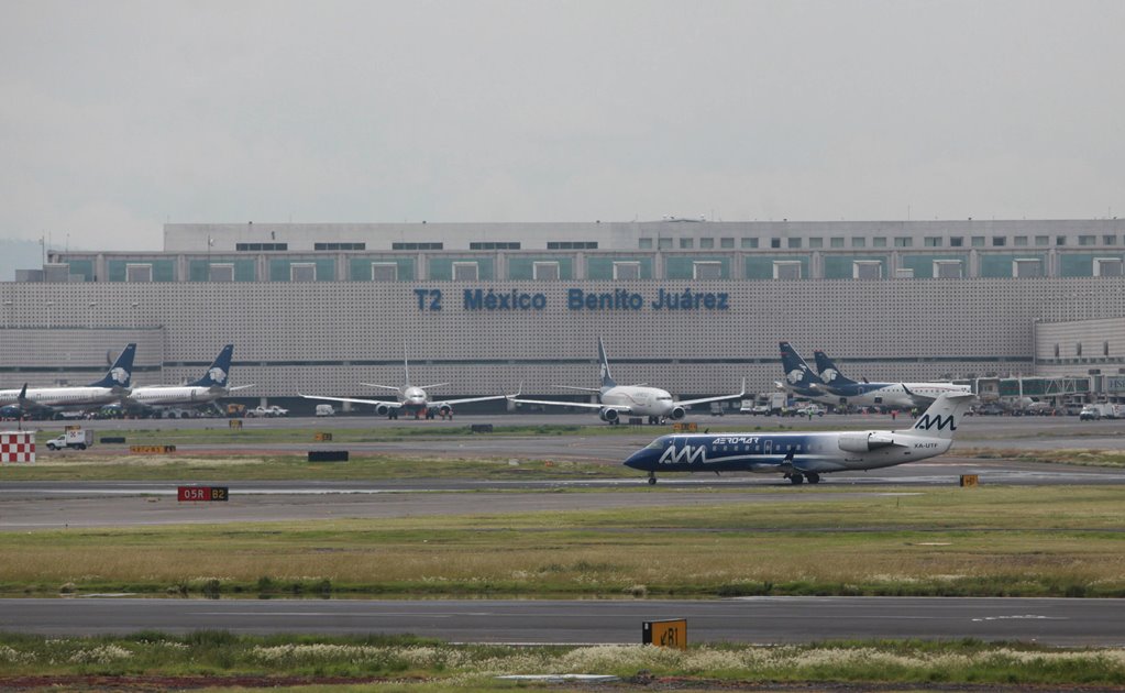 AICM operaba con un vacío de autoridad: almirante Velázquez; “aerolíneas hacían su voluntad”, acusa