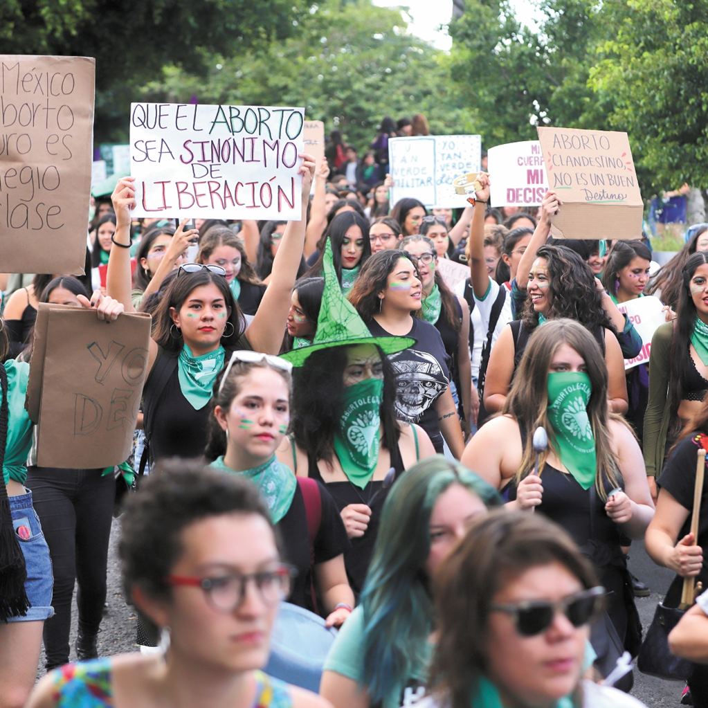 Feministas presentarán queja ante DH por abuso