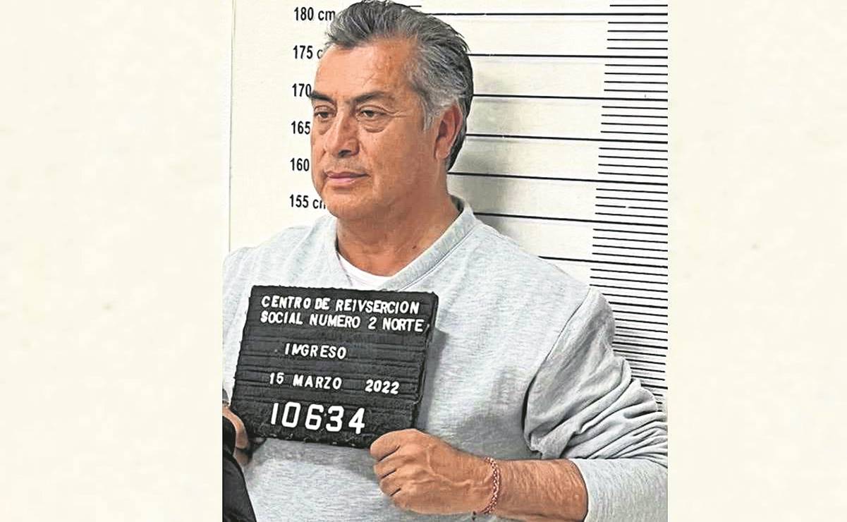 ¿La vida en el penal no es tan mala para El Bronco?