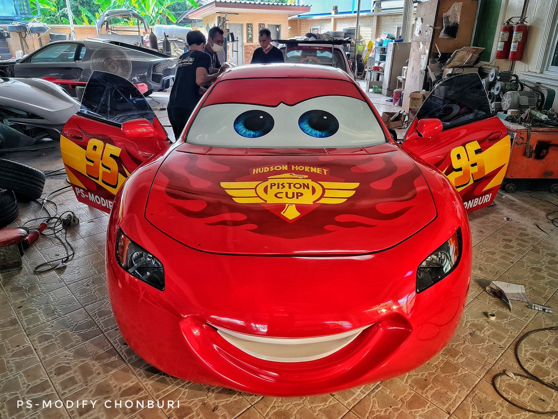 Puedes manejar el Rayo McQueen si vives en este país