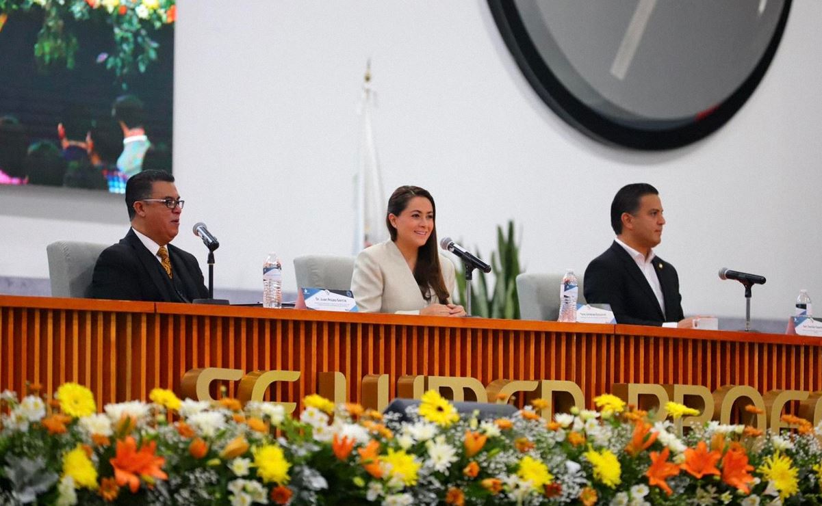 Especialistas analizan alternativas para mejorar el sistema de justicia en Aguascalientes