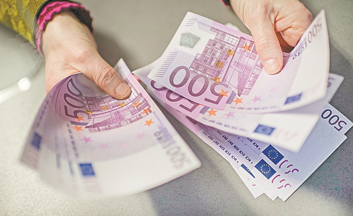 Dinero en efectivo alcanza un punto de no retorno: BCE