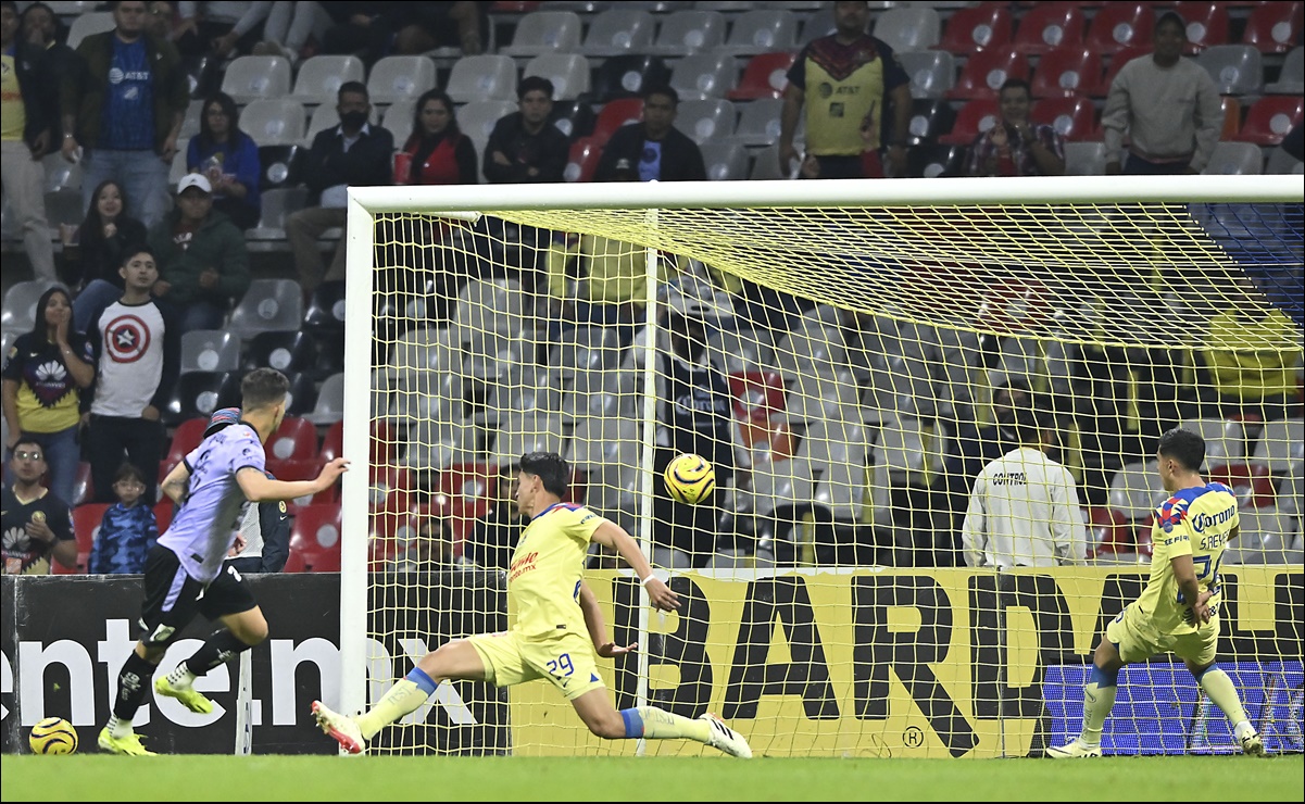 América sufre en el Azteca ante Mazatlán, pero rescata el empate 