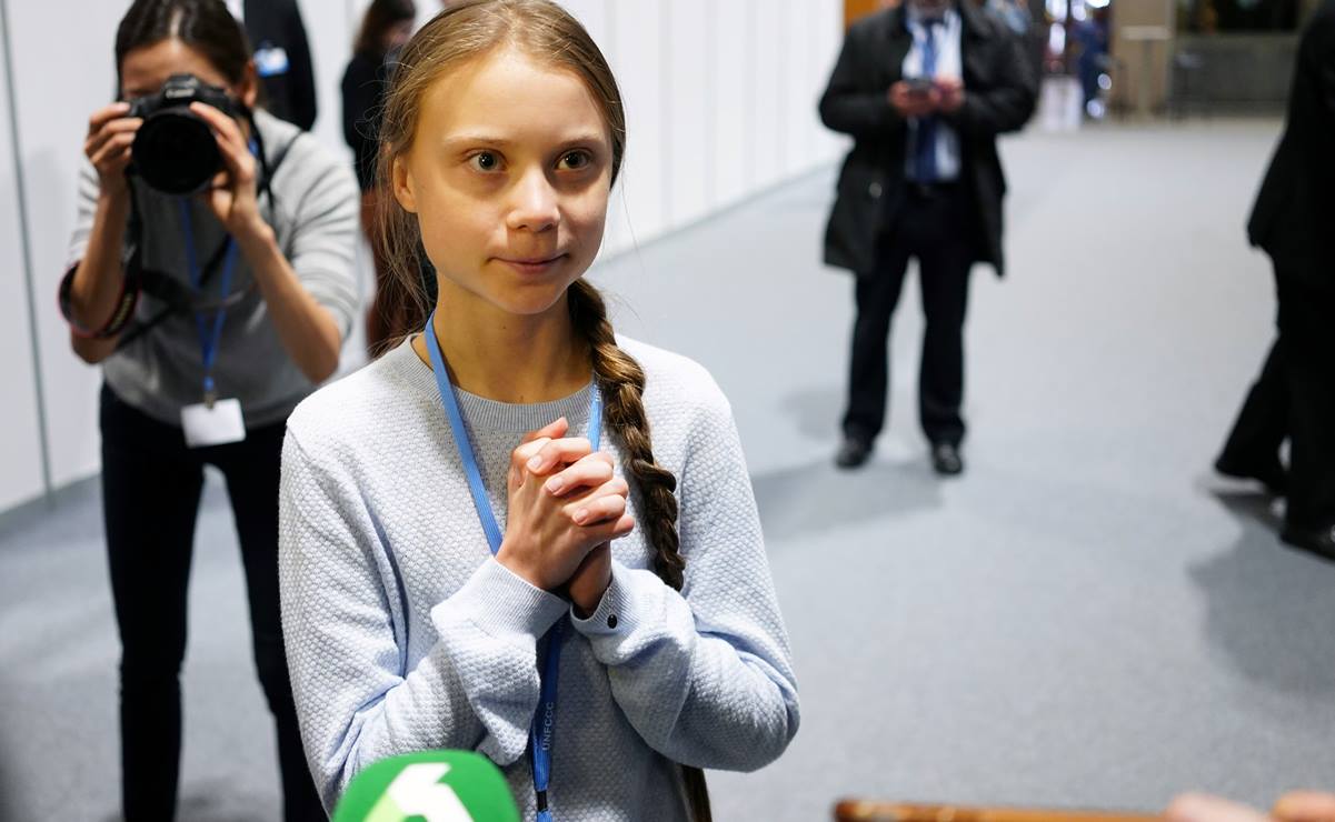 Presidente de Brasil llama "mocosa" a Greta Thunberg
