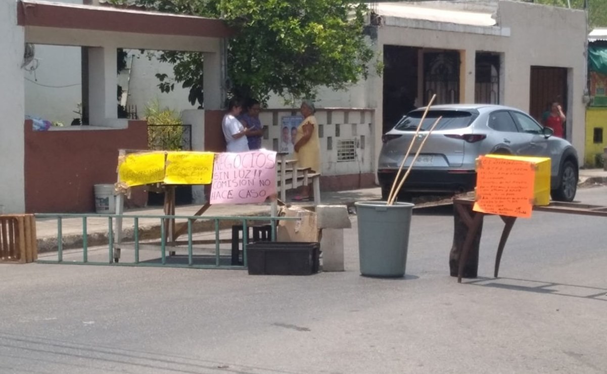 En medio del calorón, no cesan los apagones en Yucatán;  habitantes realizan nuevos bloqueos