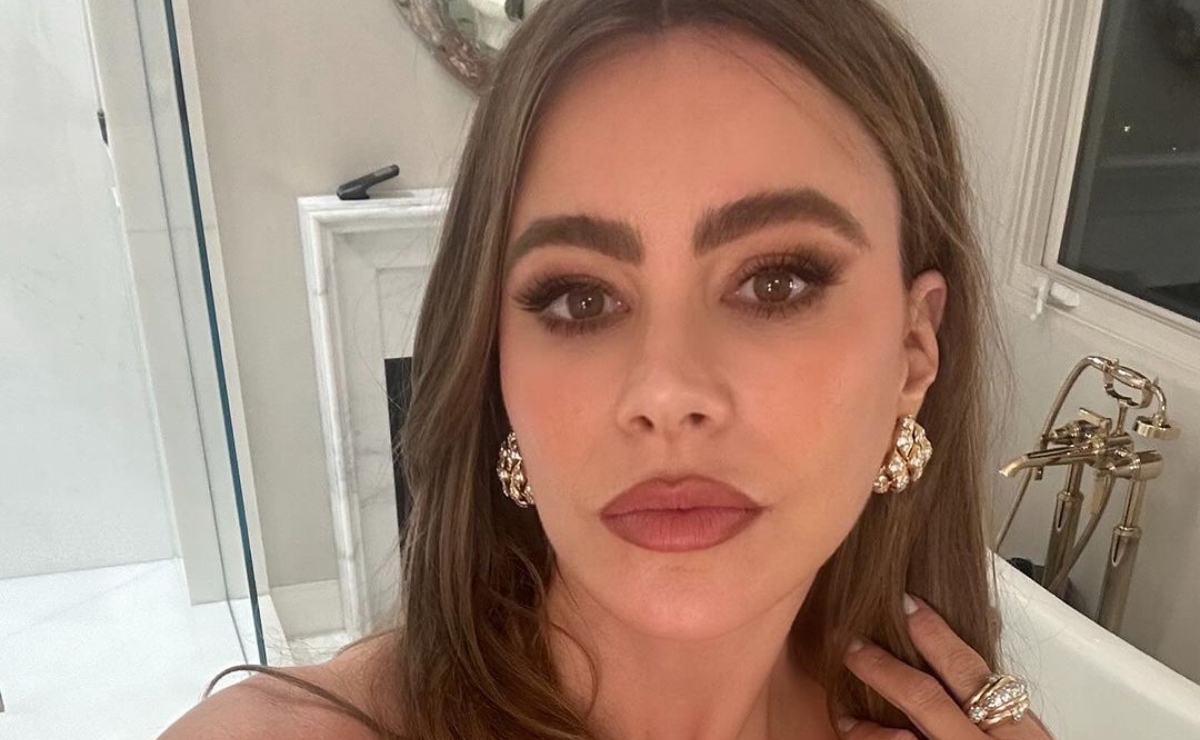 Sofía Vergara luce entallado vestido de corsé que derrite a cualquiera