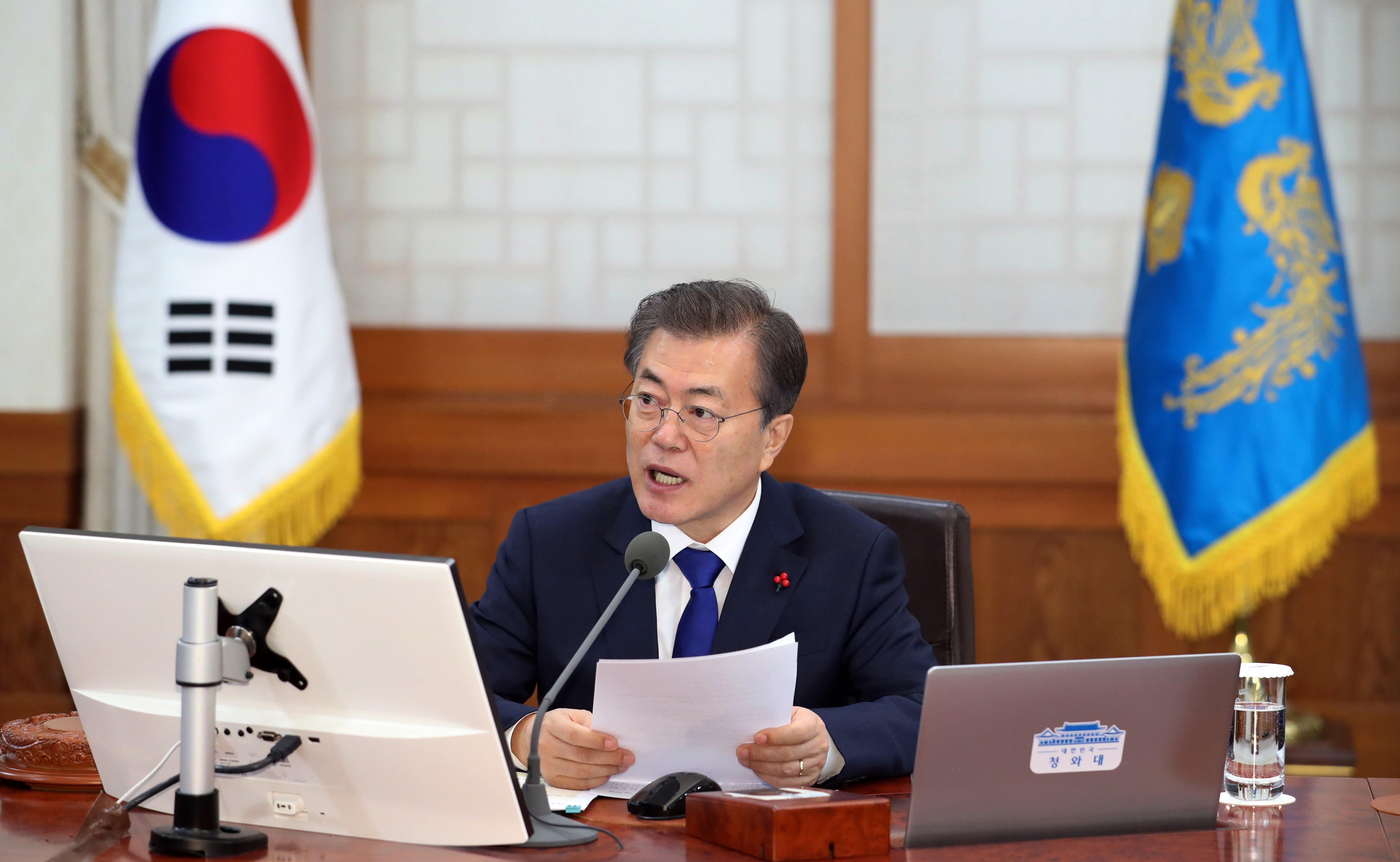 Norcorea parece tender la mano a Seúl; reabre canal de comunicación
