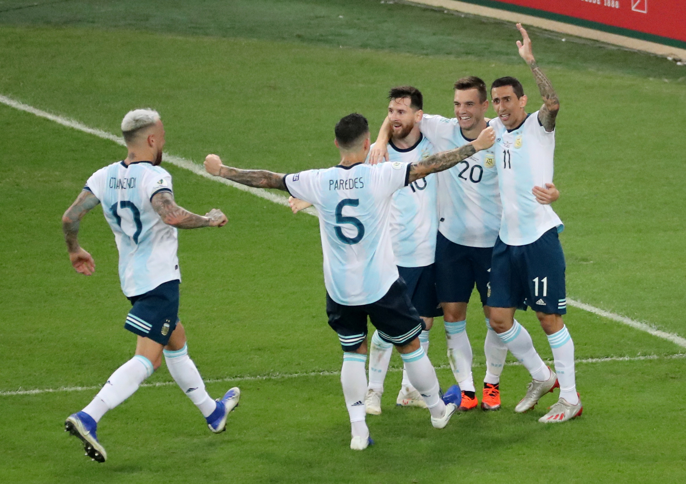 Messi y Argentina por la hazaña contra Brasil