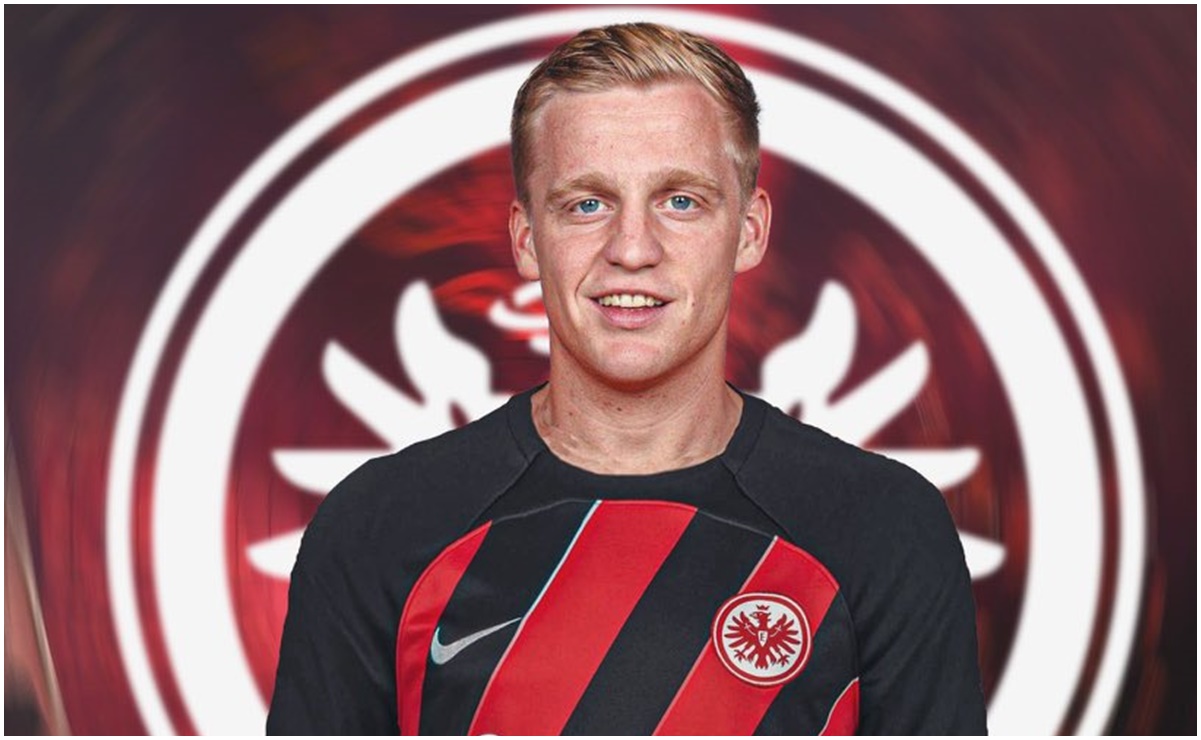 Donny van de Beek deja al Manchester United y llega cedido al Eintracht Frankfurt