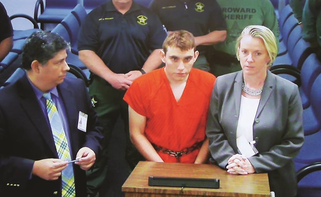 Joven llamado como el autor de la matanza de Parkland se cambia el nombre