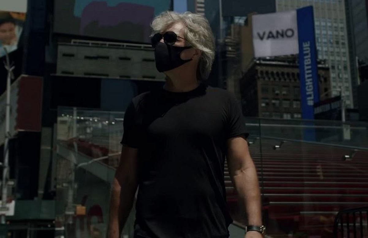 Bon Jovi con mascarilla, hace homenaje a Nueva York en "Do What You Can"
