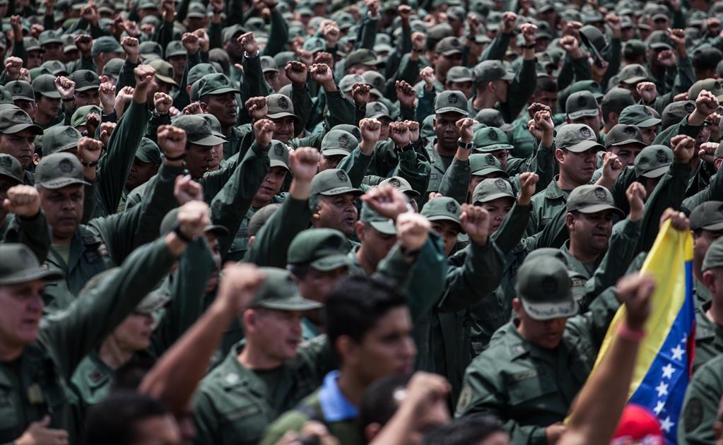 Fuerzas Armadas venezolanas reiteran respaldo a Nicolás Maduro 