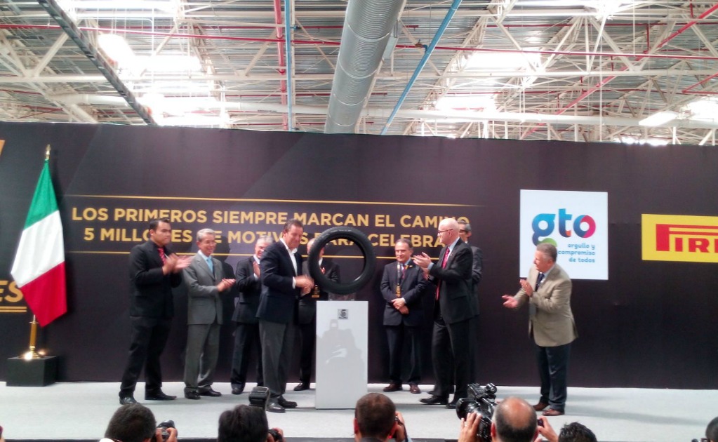 Pirelli celebra la producción en México de la llanta 5 millones