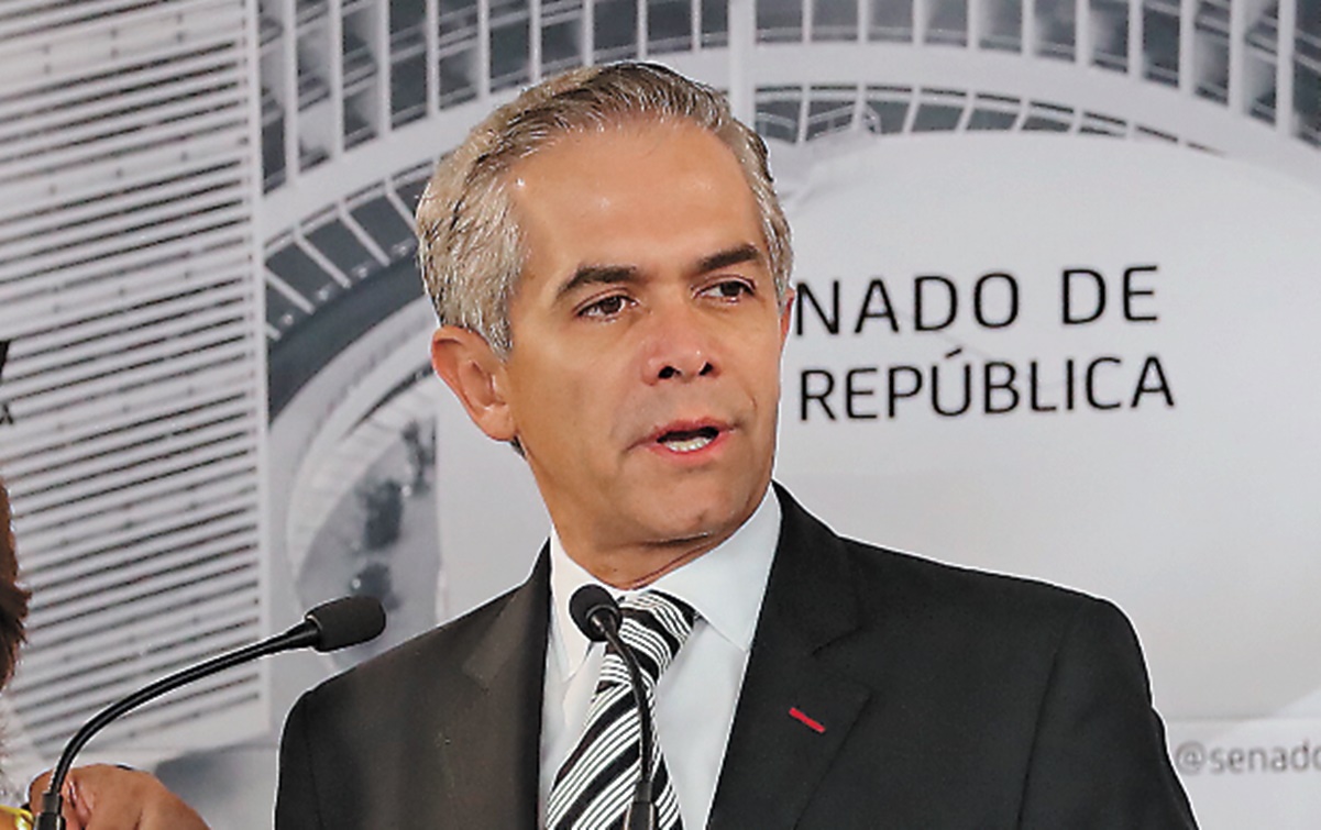 UIF investiga la gestión de Mancera en la CDMX