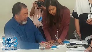 Ai Weiwei recibe aplausos y convive con mexicanos en el MUAC