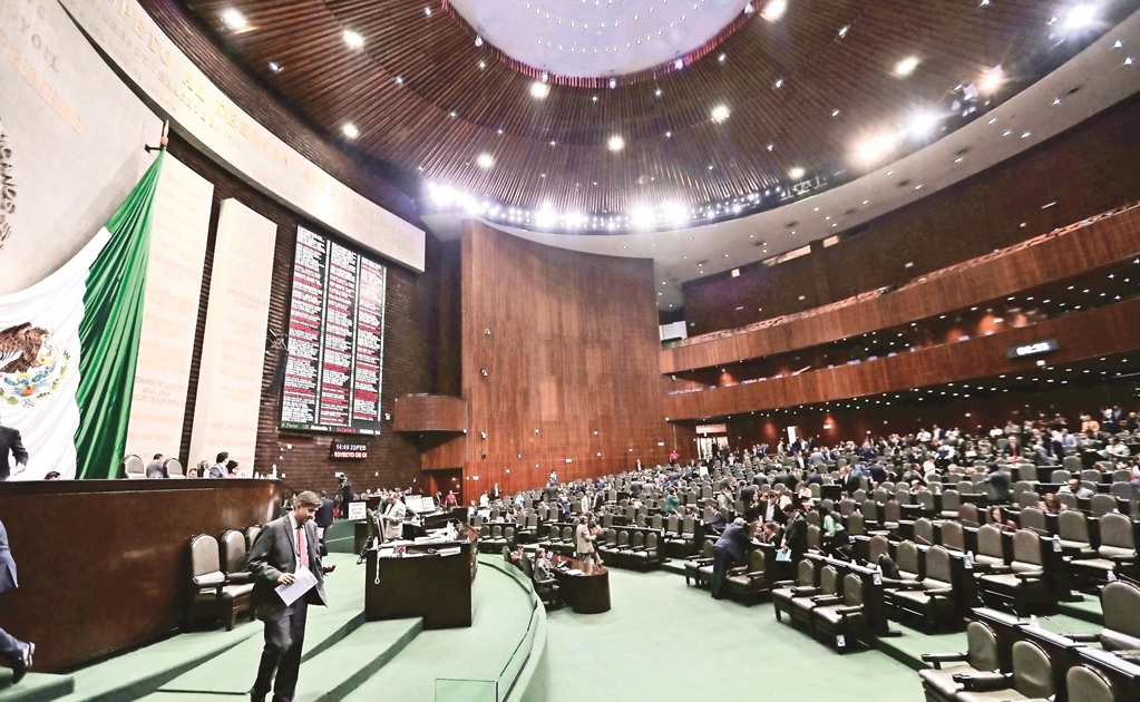 Hacienda reconoce a diputados y senadores por aprobar Presupuesto 2019