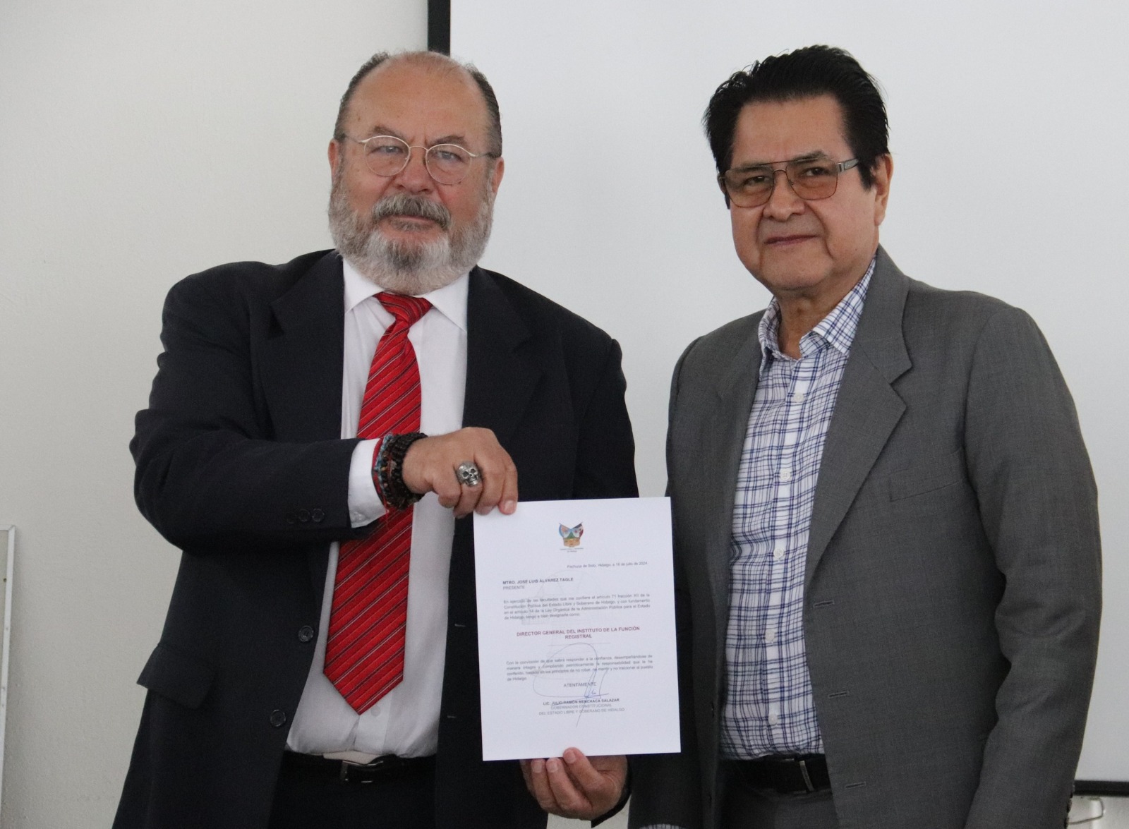 Nombran a José Luis Álvarez Tagle, como titular del Instituto de la Función Registral de Hidalgo