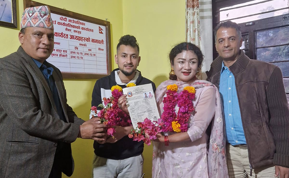 Nepal registra oficialmente el primer matrimonio homosexual del Sur de Asia