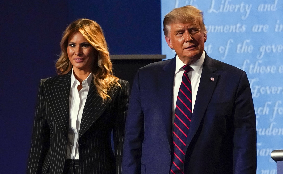 El lujoso traje de $3 mil dólares que Melania Trump lució en el debate 