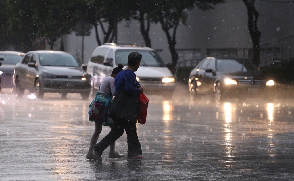 Pronostican temporada de lluvias "muy severas" en CDMX