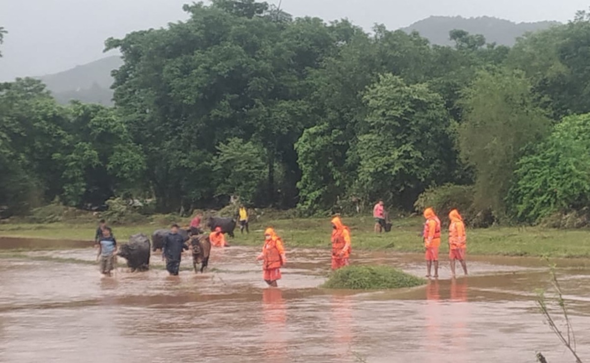 India busca sobrevivientes tras lluvias que dejaron más de 138 muertos