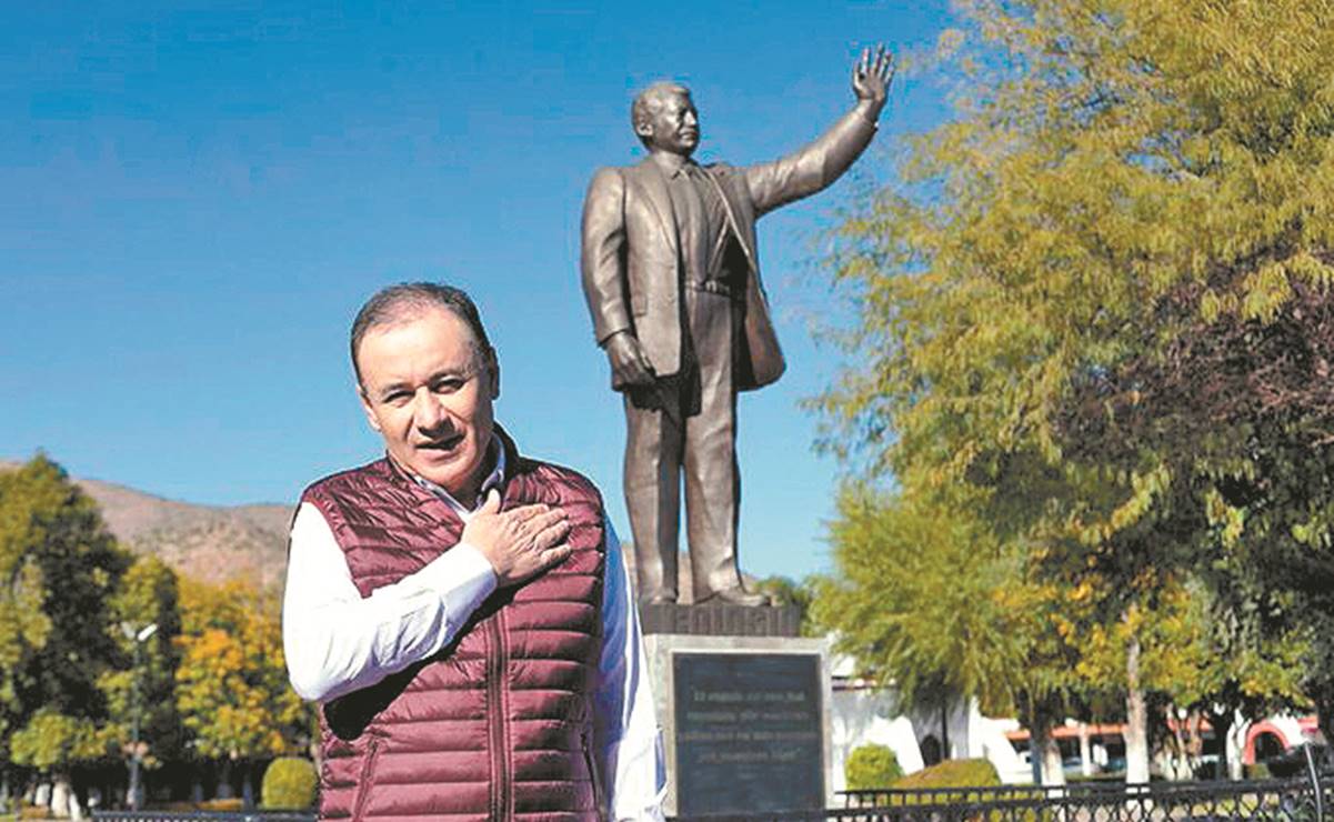 Durazo el candidato y sus amigos en el Instituto Electoral 