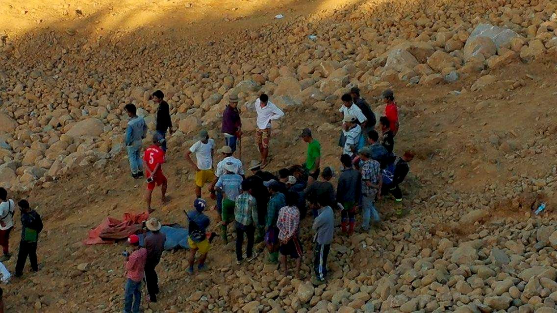 Suman 91 muertos por avalancha en Myanmar