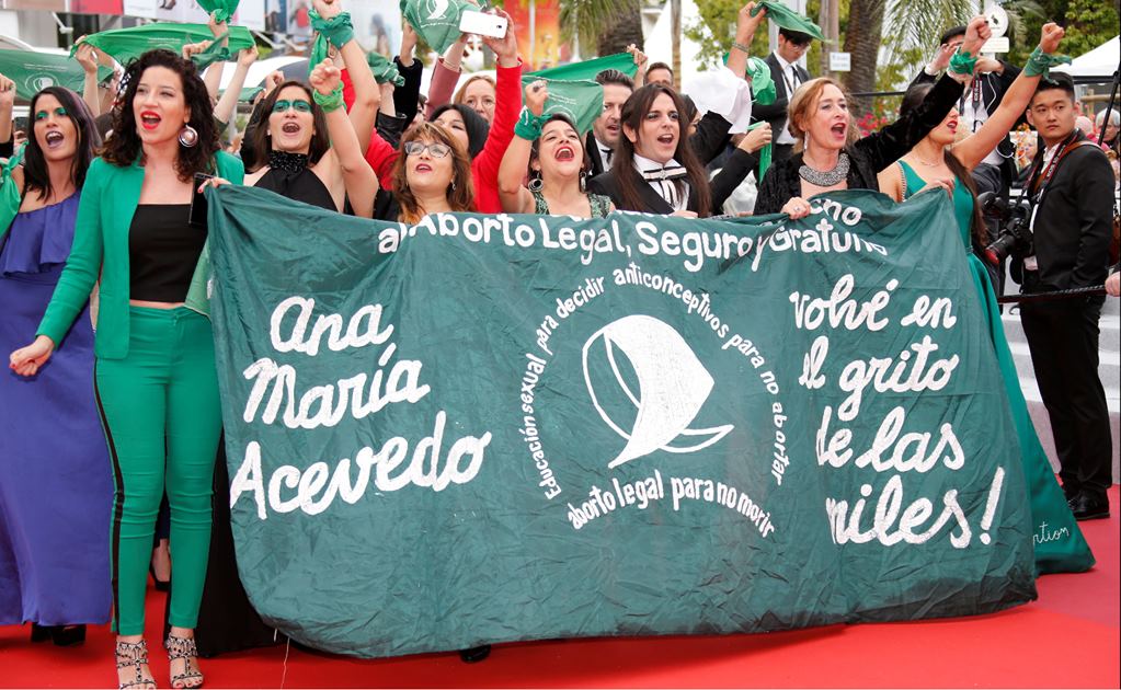 Cannes se viste de verde a favor del aborto