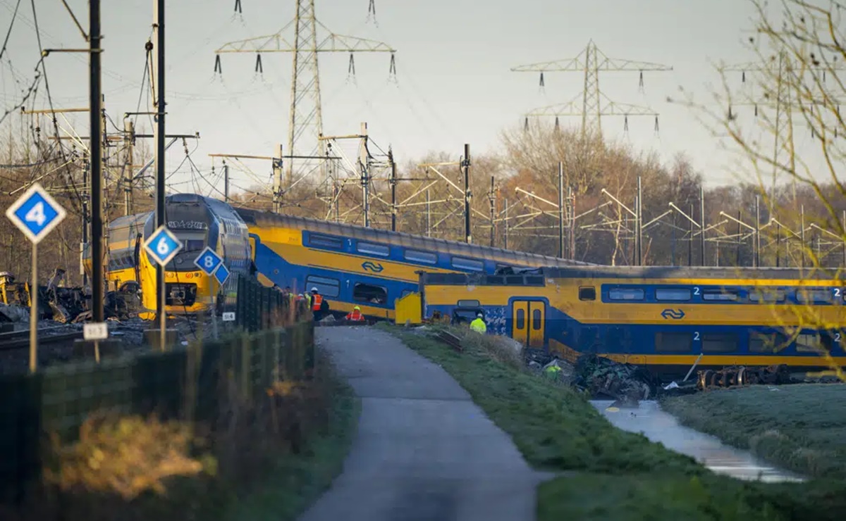 Descarrilamiento de trenes en Holanda deja un muerto y varios heridos