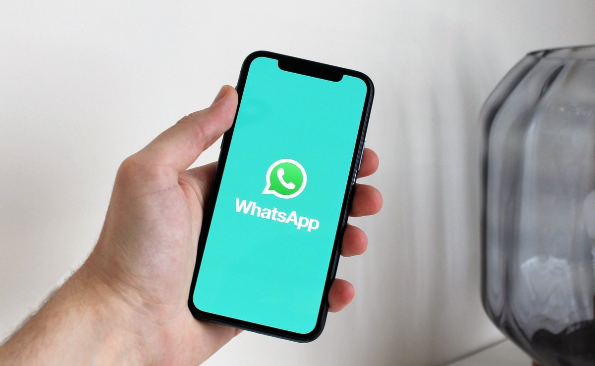 WhatsApp solo compartirá tu información con Facebook si chateas con empresas