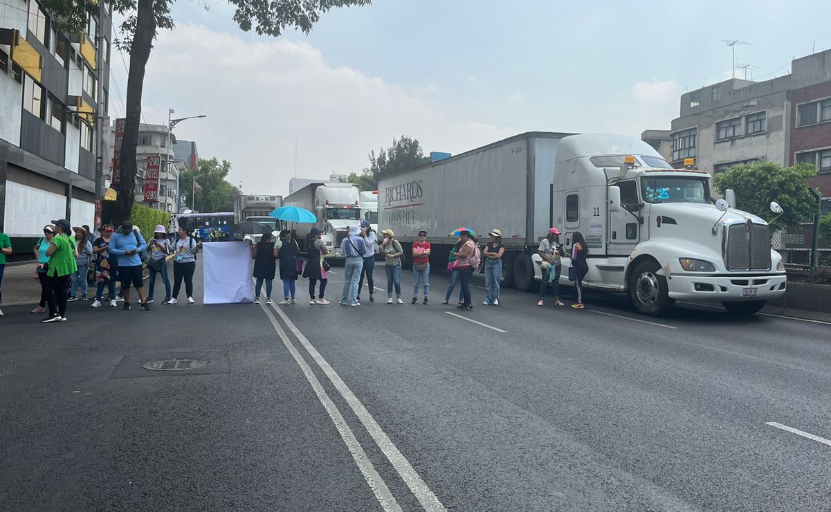 Integrantes de la CNTE arriban a instalaciones del SNTE; afirman que continuarán bloqueos