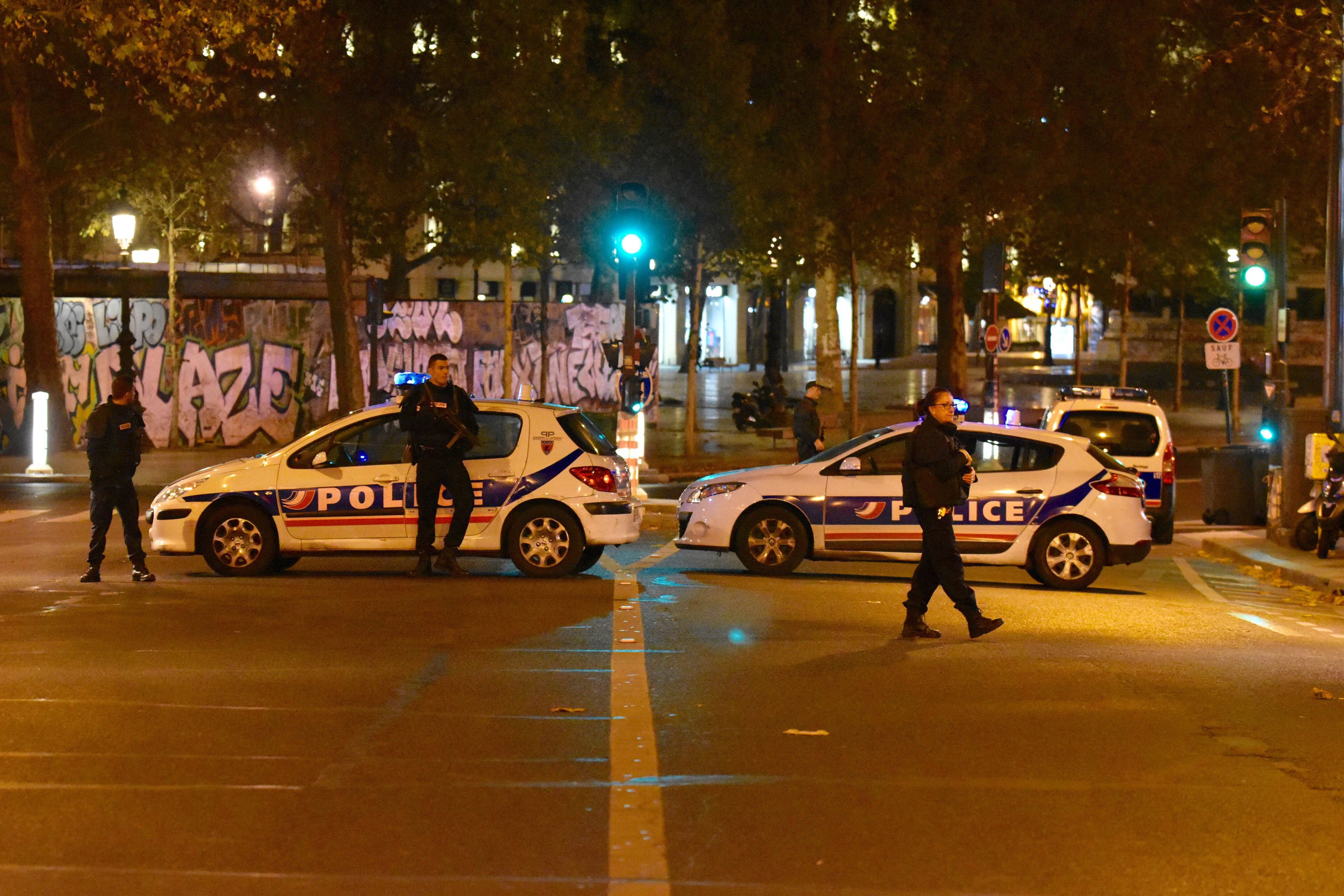 Kerry: Ataques en París refuerzan determinación de acabar con terrorismo