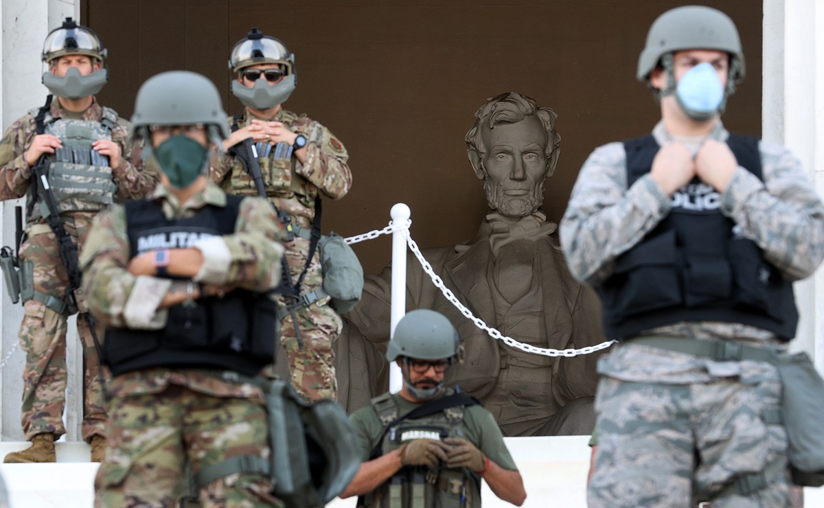 El Momunento a Lincoln militarizado; imágenes de la protesta en EU