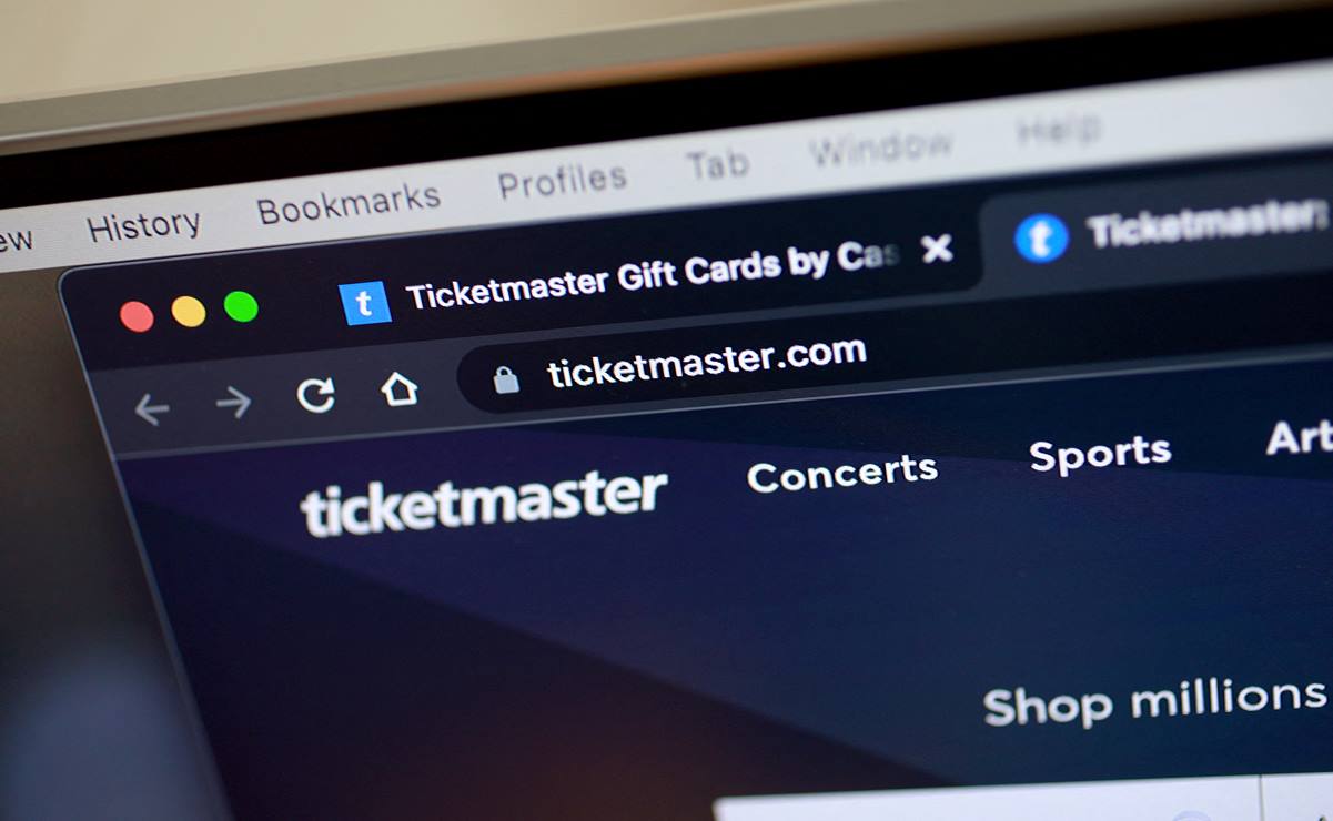 ¿Qué medidas de seguridad  pueden implementar los clientes de Ticketmaster para evitar robo de identidad y fraude?